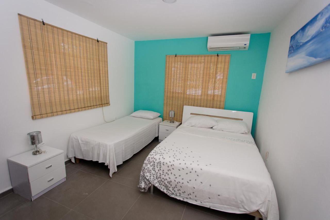 Westpunt Beach Apartments Willemstad Exterior photo